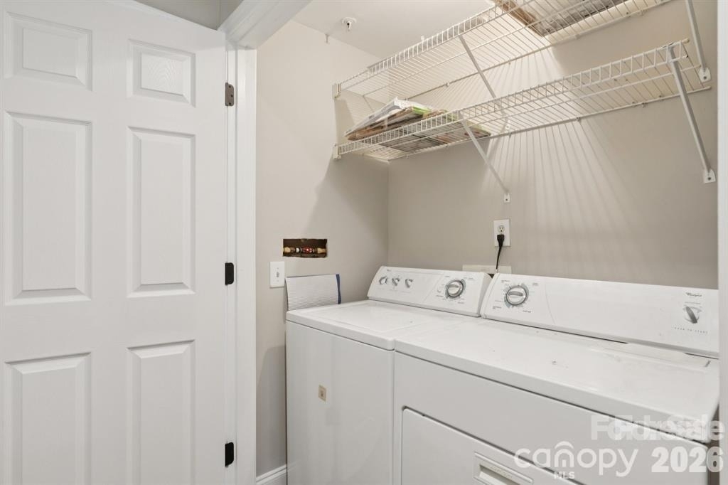 827 4th Street W - Photo 27
