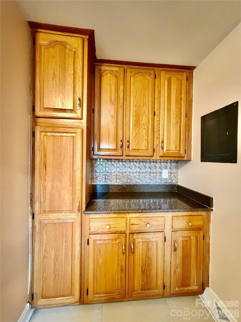 3132 Dawnshire Avenue - Photo 23