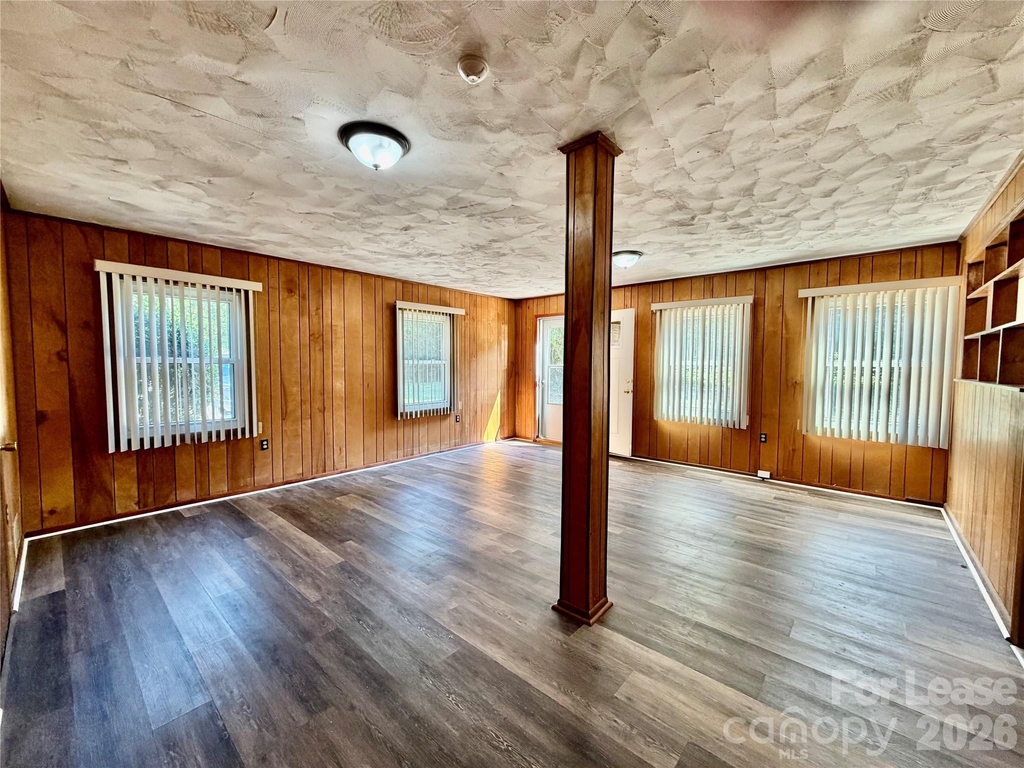 3132 Dawnshire Avenue - Photo 34