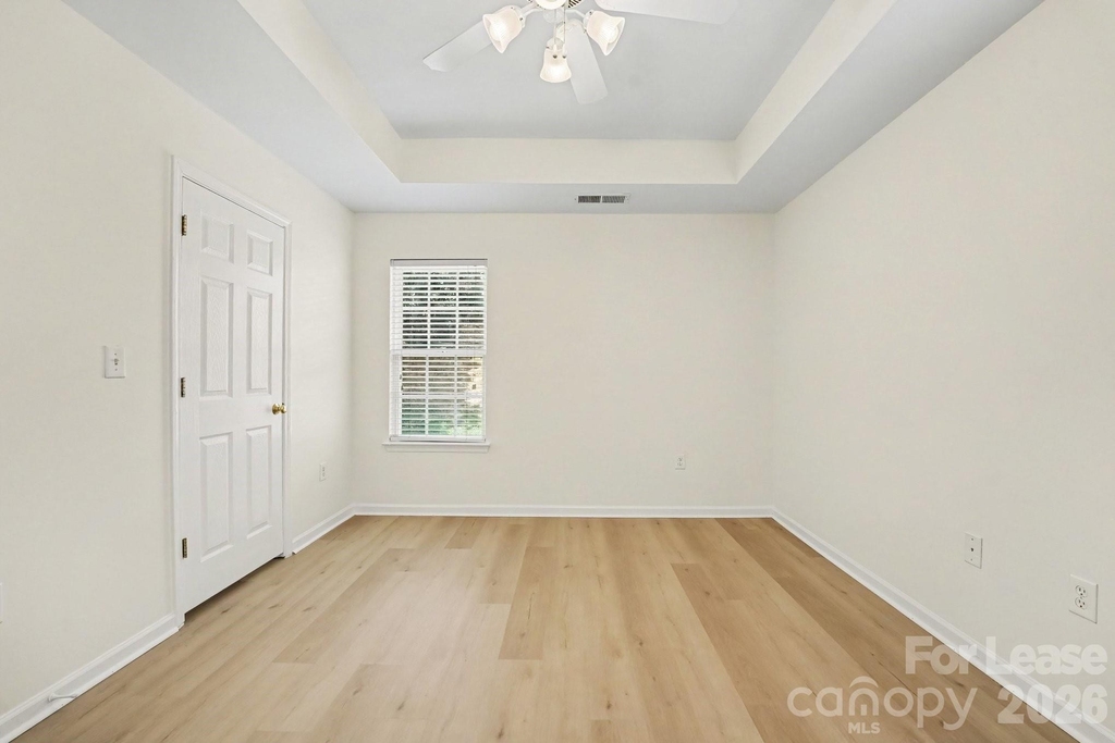 2163 Wexford Way - Photo 17