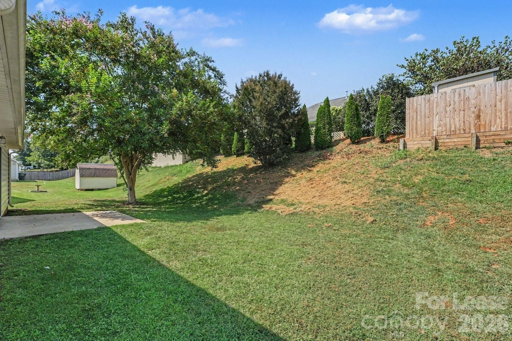 2163 Wexford Way - Photo 24