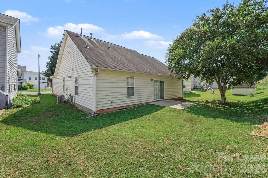 2163 Wexford Way - Photo 21
