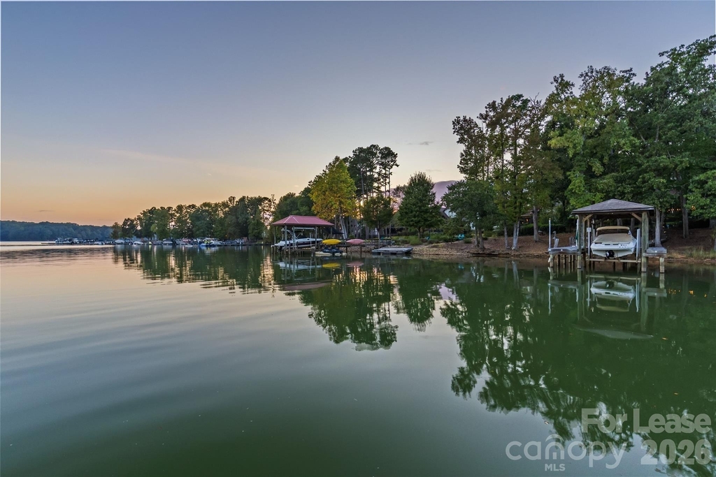 6032 Headlands Court - Photo 37