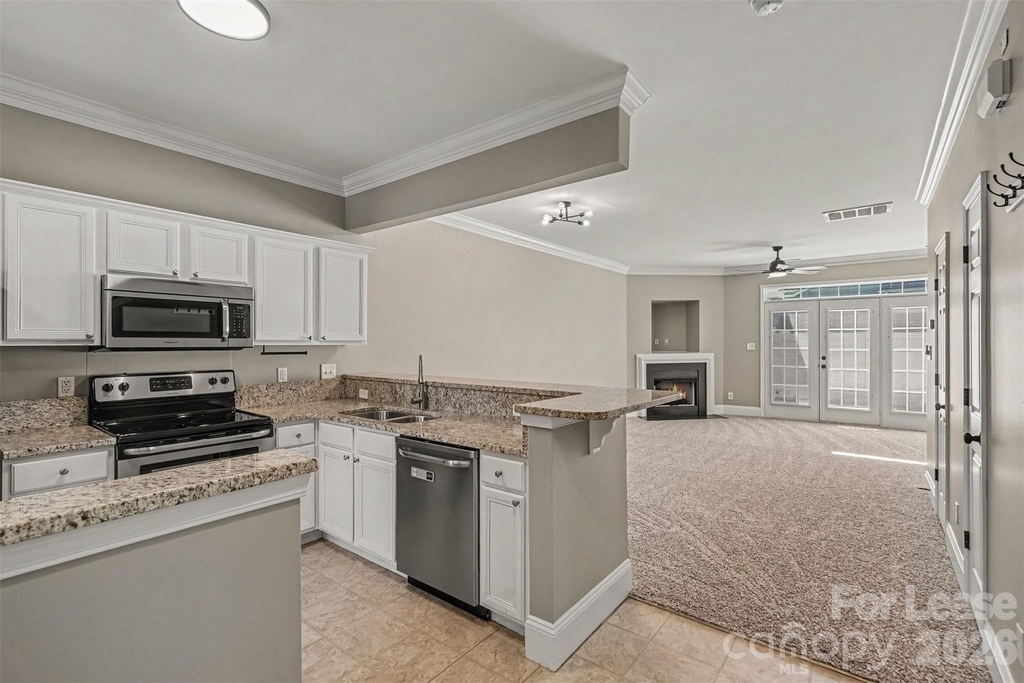 224 Ross Moore Avenue - Photo 5