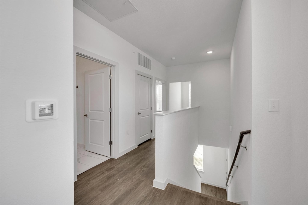 10030 Garland Road - Photo 14