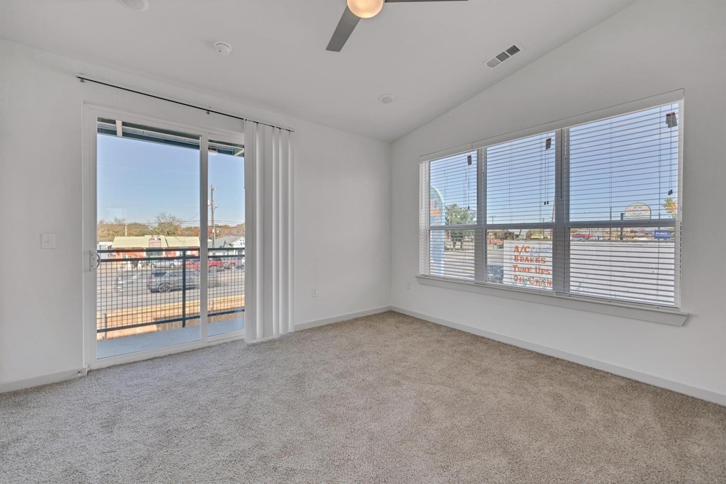 10030 Garland Road - Photo 18
