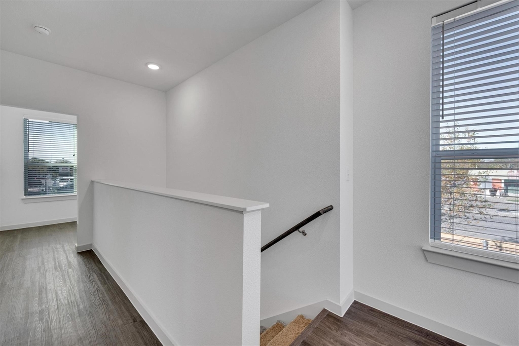 10030 Garland Road - Photo 15