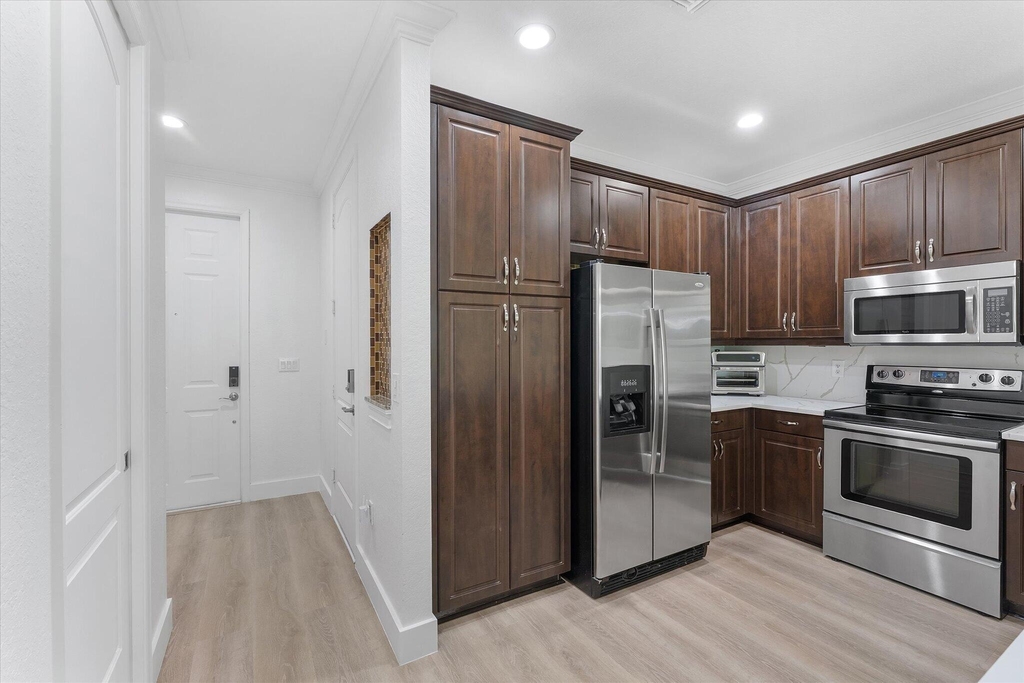 7783 Deercreek Court - Photo 9