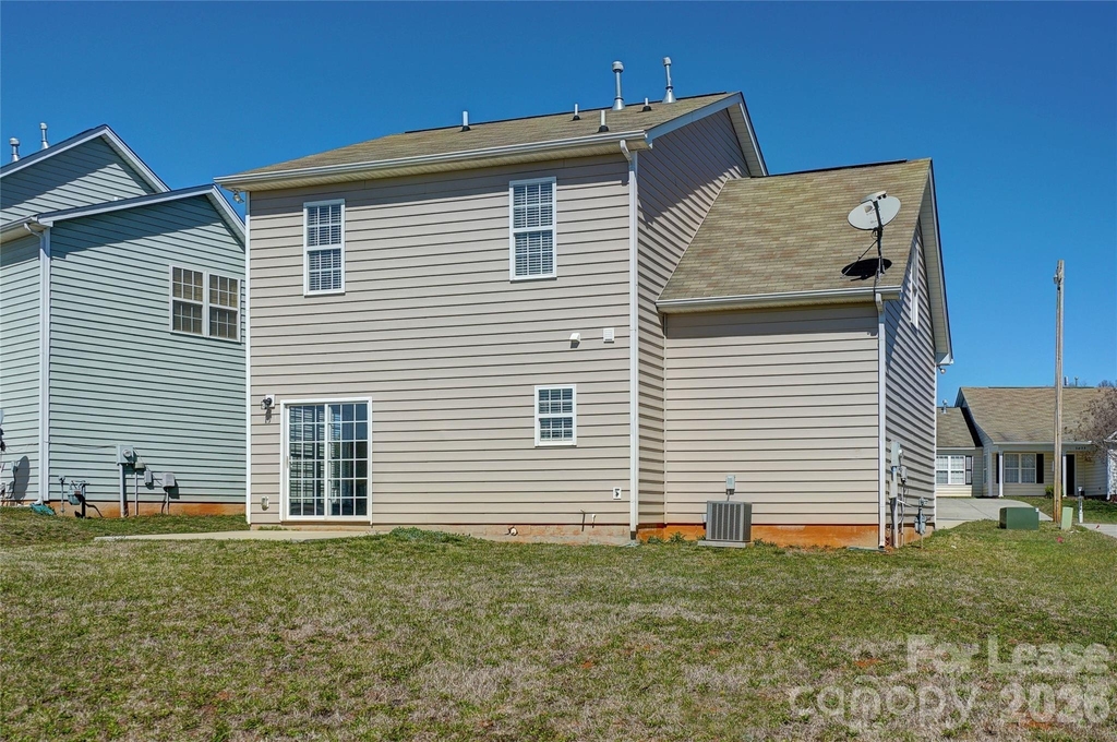 2034 Wexford Way - Photo 19