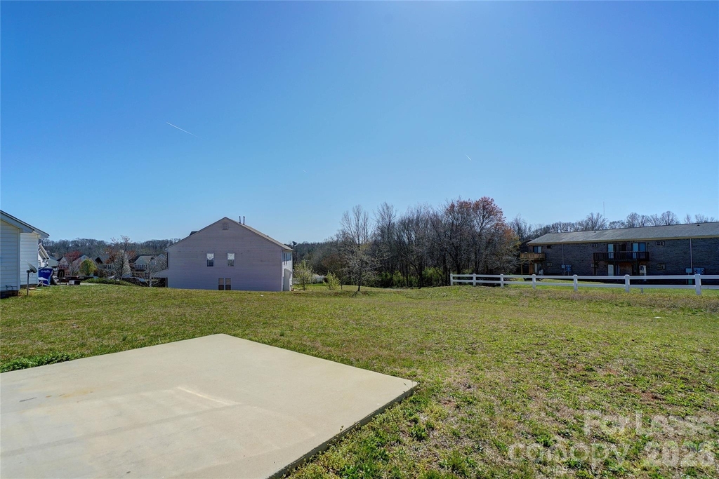 2034 Wexford Way - Photo 21