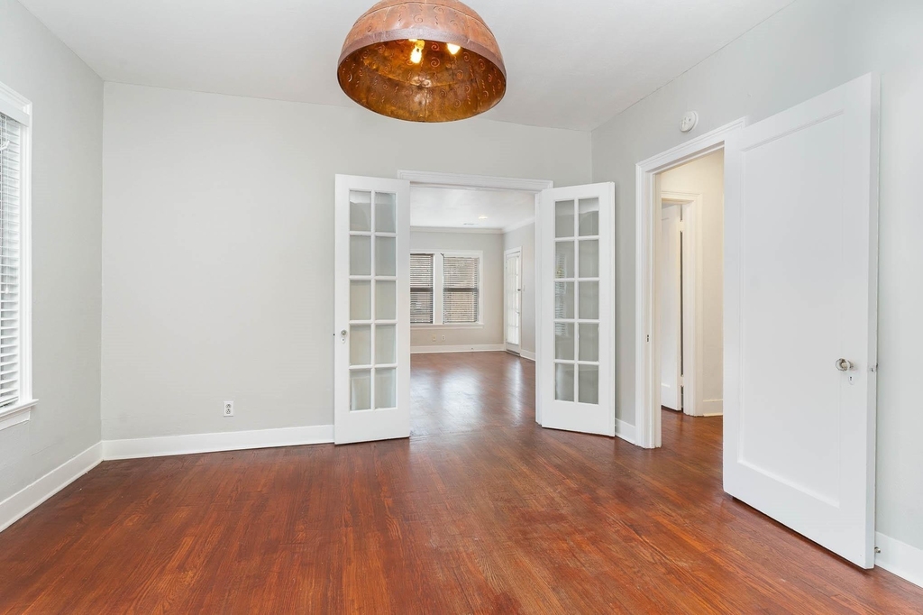 4008 Herschel Avenue - Photo 10