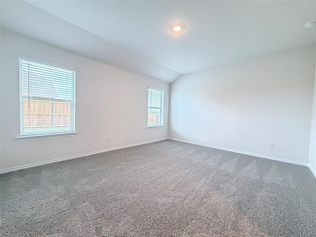 1133 Overhill Road - Photo 13