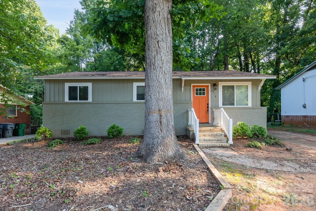 312 Glenrock Drive - Photo 0