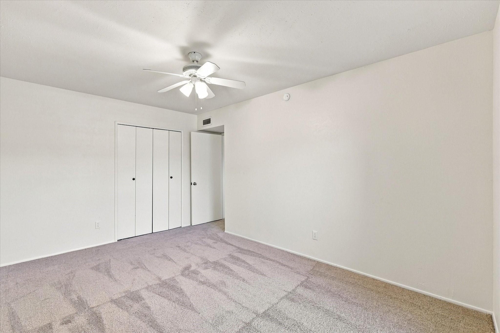 411 Clear Creek Lane - Photo 30