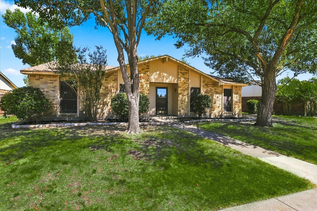 411 Clear Creek Lane - Photo 37