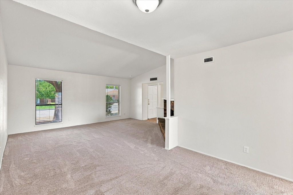 411 Clear Creek Lane - Photo 8