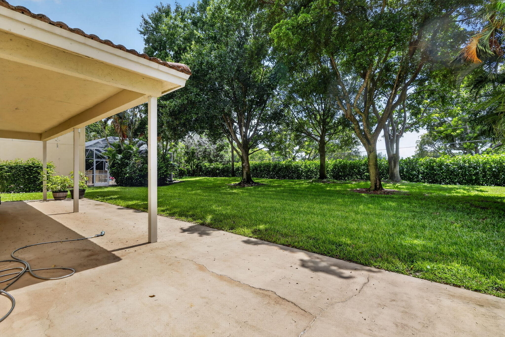 7280 Serrano Terrace - Photo 24