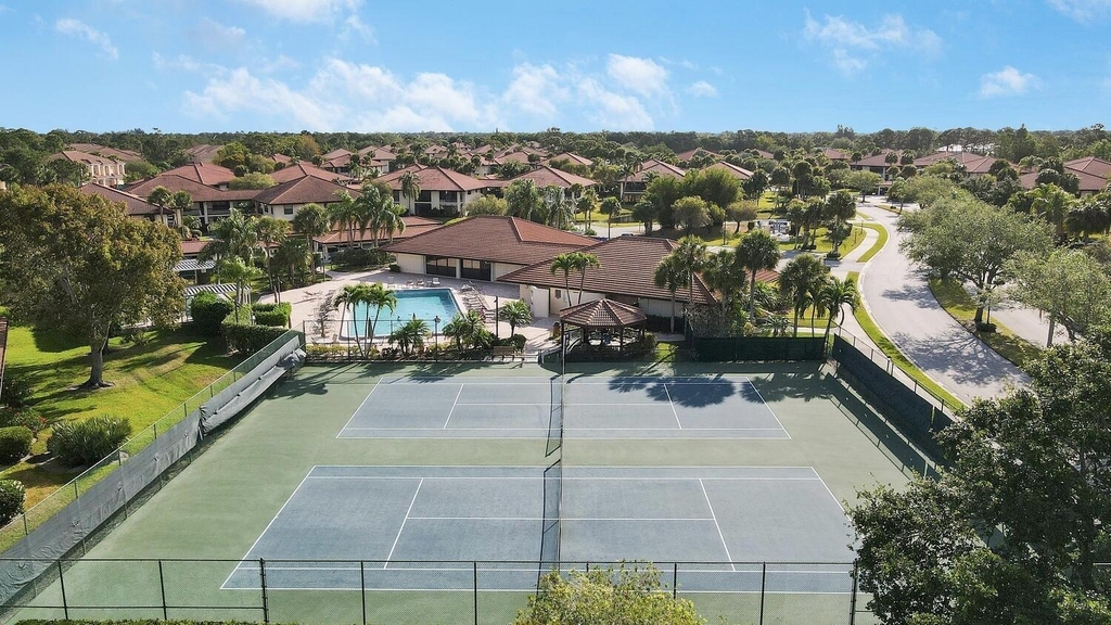 540 Sw South River Drive - Photo 11