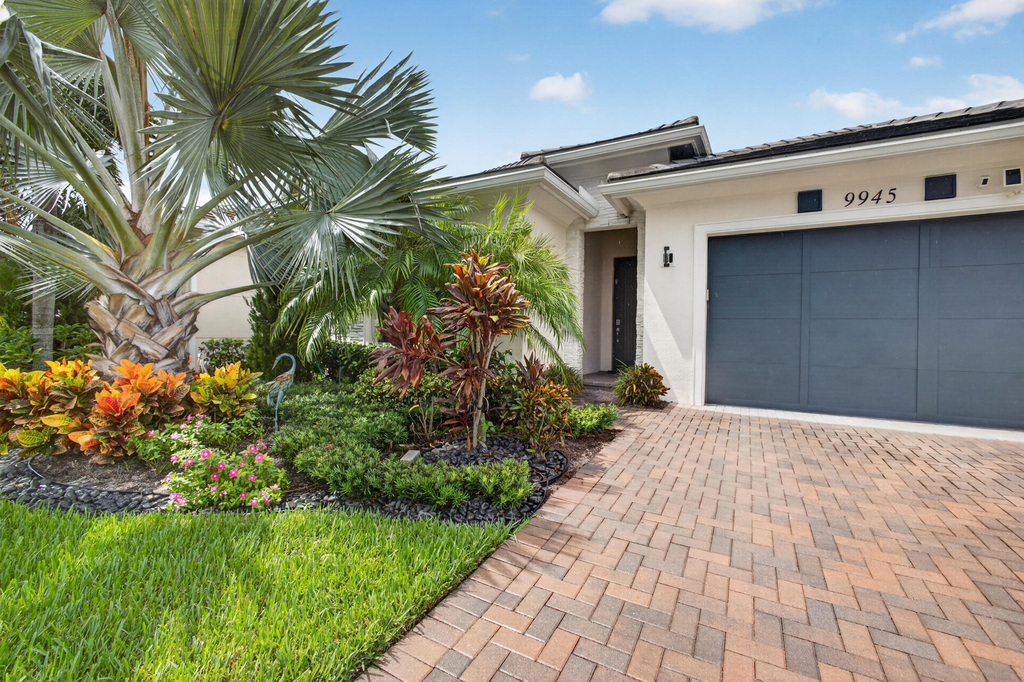 9945 Regency Way - Photo 29