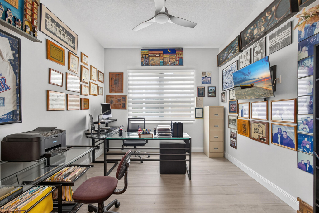 9945 Regency Way - Photo 10