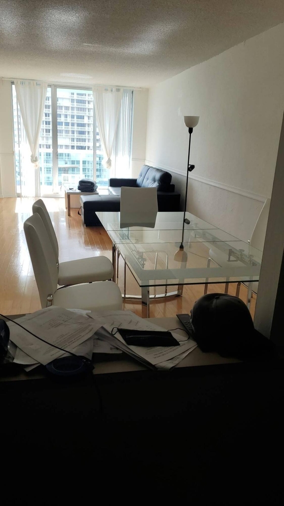 19390 Collins Avenue - Photo 4