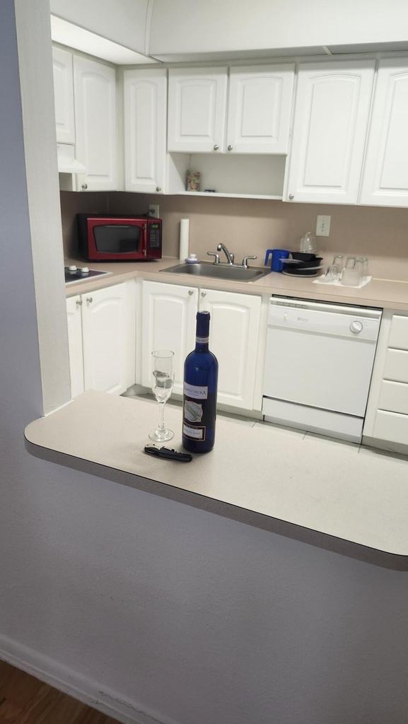 19390 Collins Avenue - Photo 9