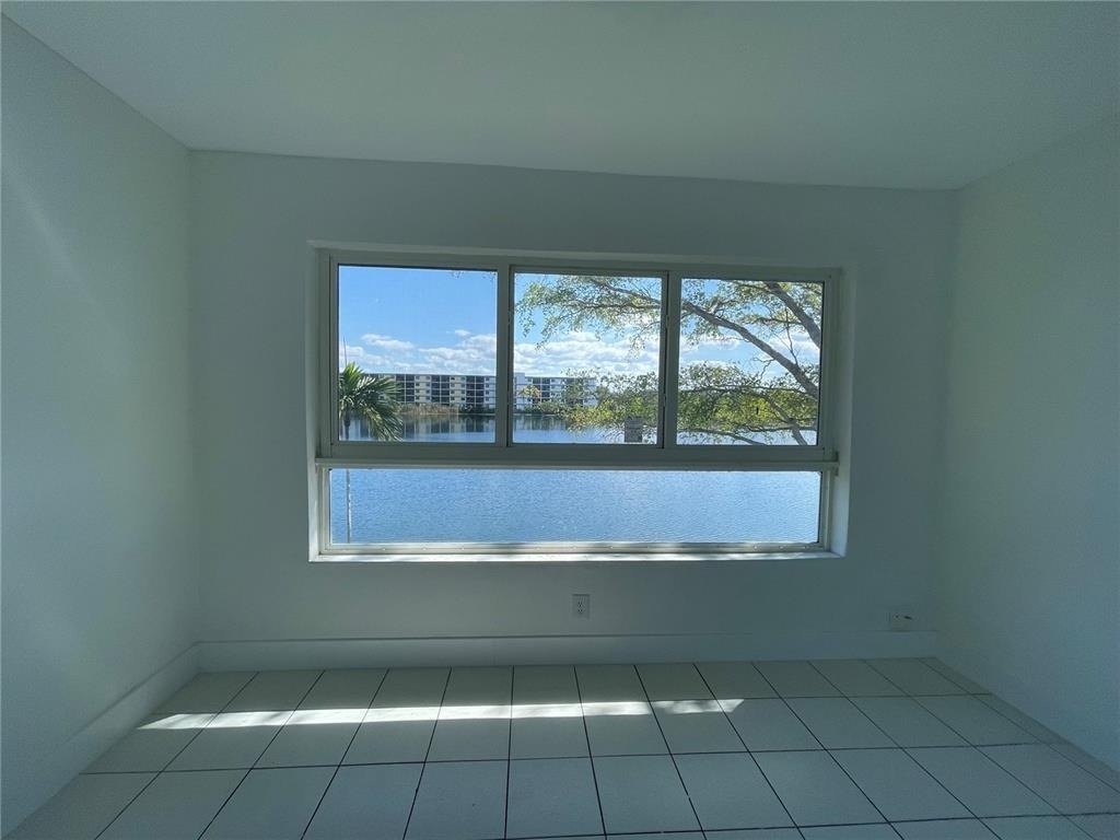 19255 Ne 2nd Avenue - Photo 16