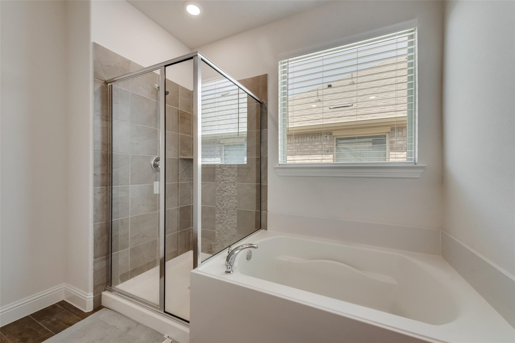 10704 Strike Street - Photo 14
