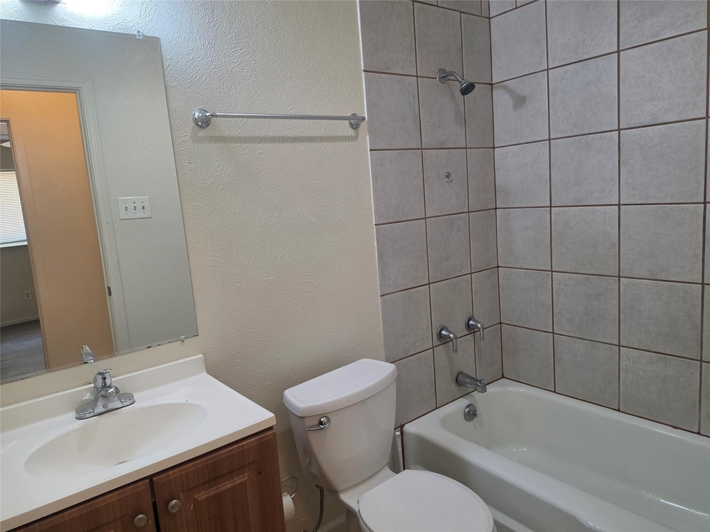 2605 Arlington Lane - Photo 7