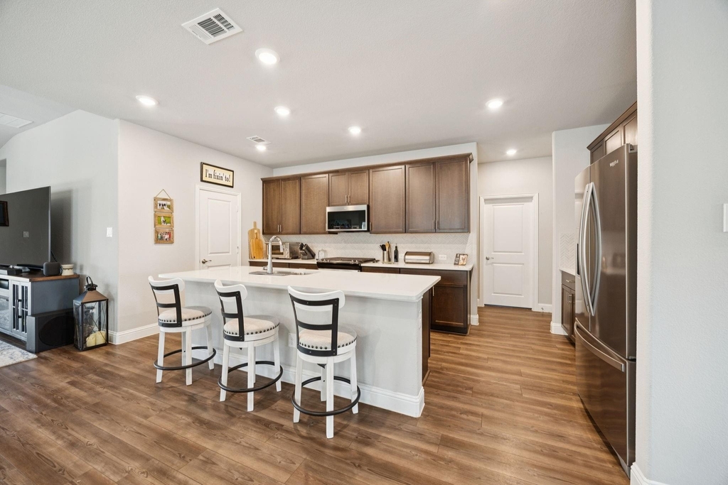 200 Golden Harvest Drive - Photo 3