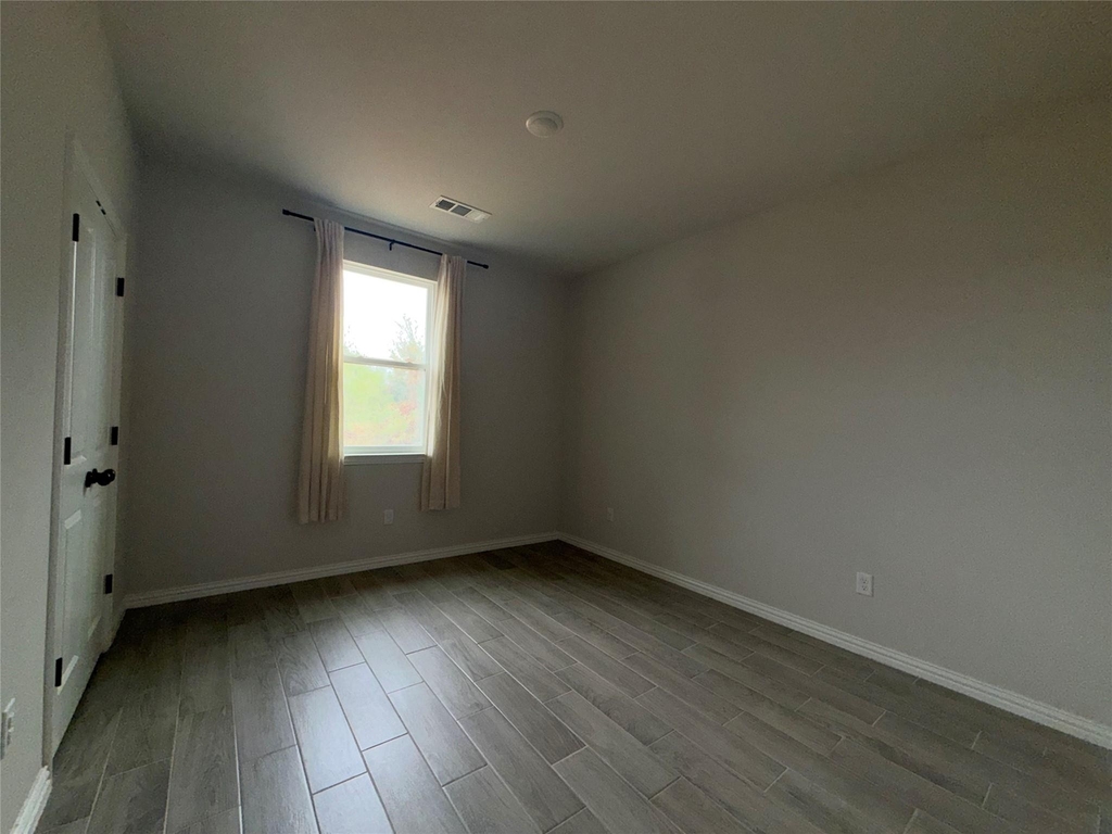 6111 Collins Court - Photo 12