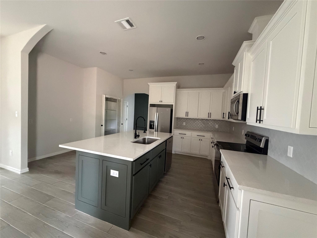 6111 Collins Court - Photo 4