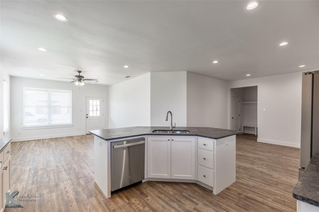 364 Kristie Path - Photo 16