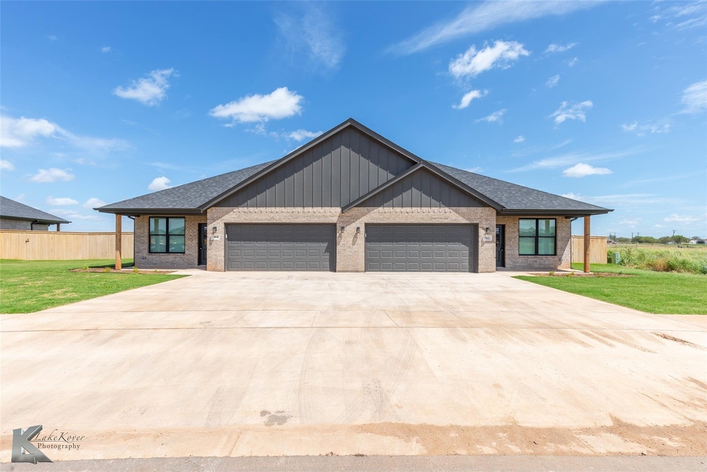 364 Kristie Path - Photo 0
