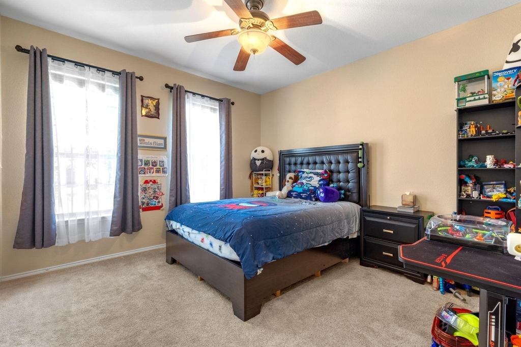 1526 Cliff Creek Drive - Photo 9