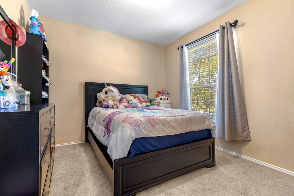 1526 Cliff Creek Drive - Photo 7