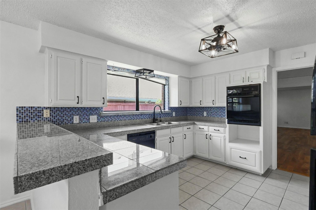 3924 Morman Lane - Photo 9