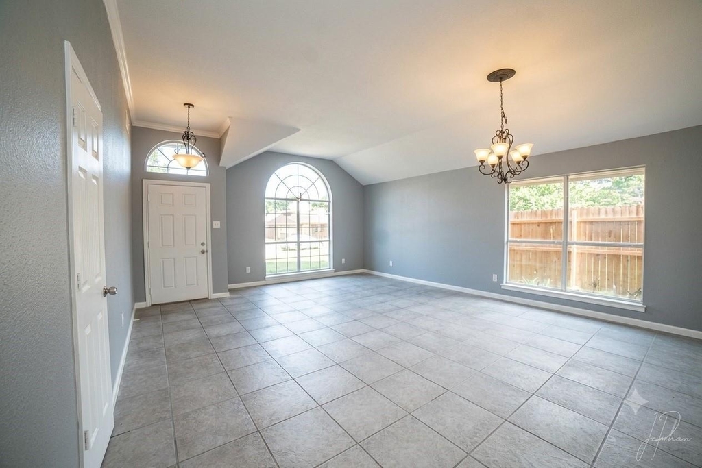 8016 Tree Leaf Lane - Photo 1