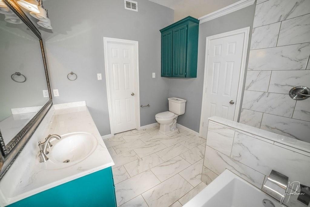 8016 Tree Leaf Lane - Photo 15