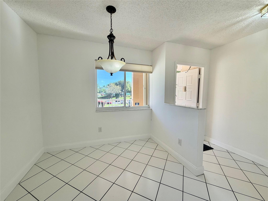 9587 Weldon Circle - Photo 9