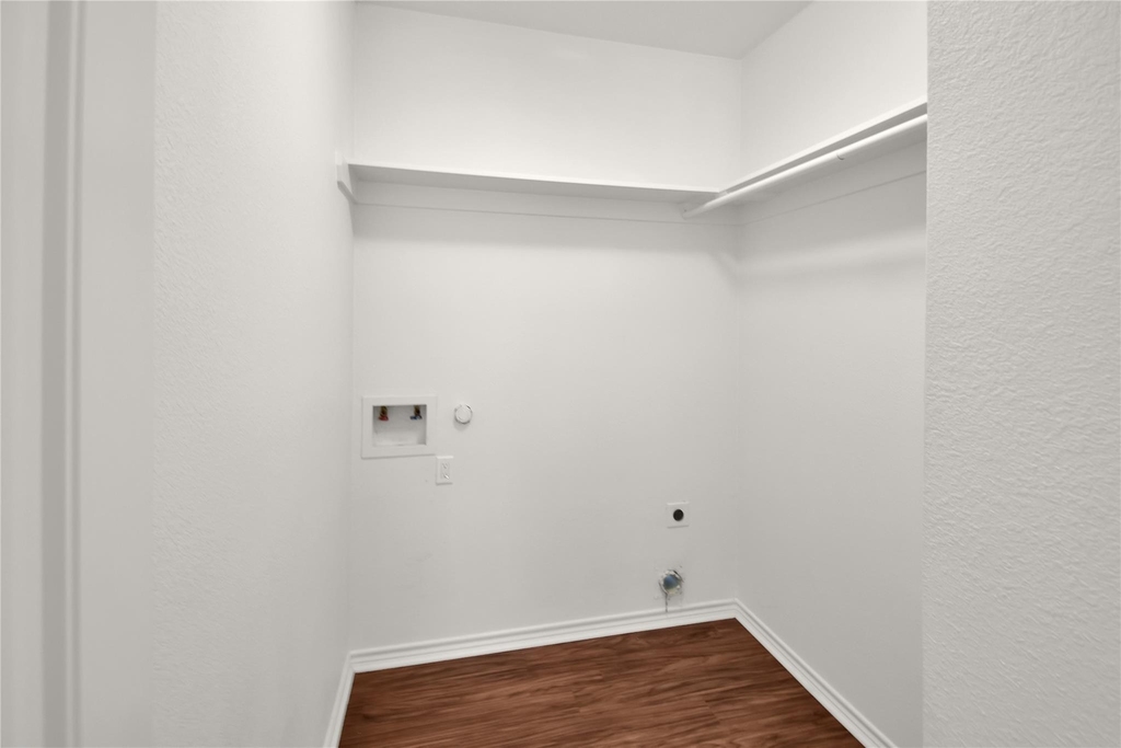 1102 Parkway Trail - Photo 18