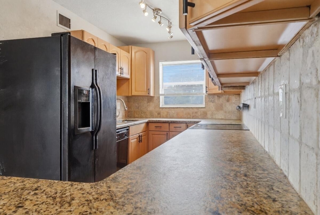 6191 Sw 37th Street - Photo 5
