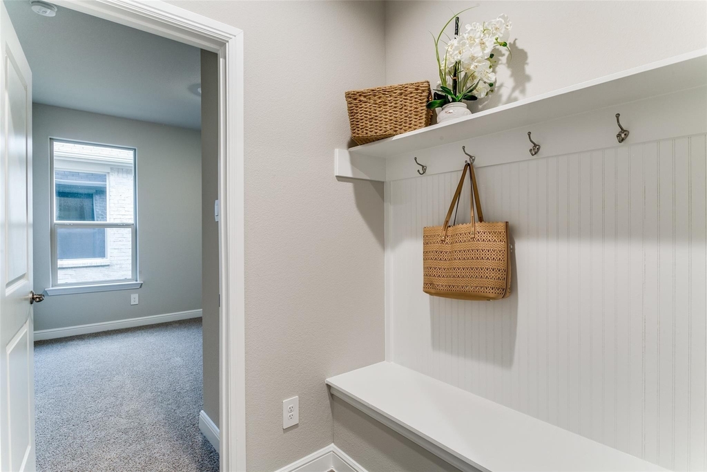 1117 Southwark Drive - Photo 10