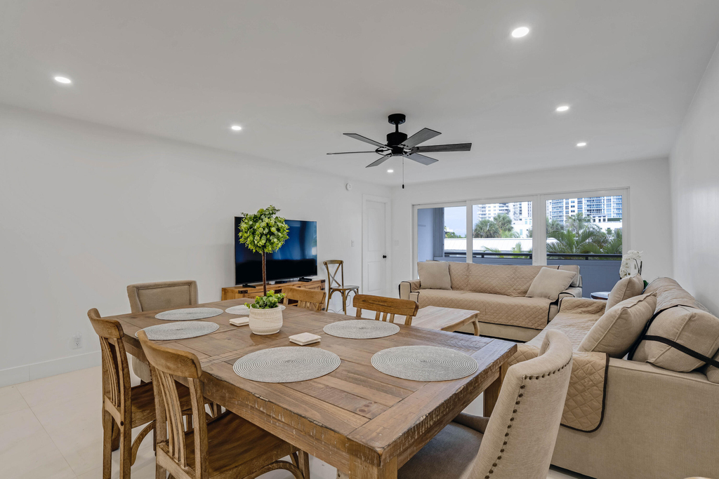 401 Briny Avenue - Photo 5