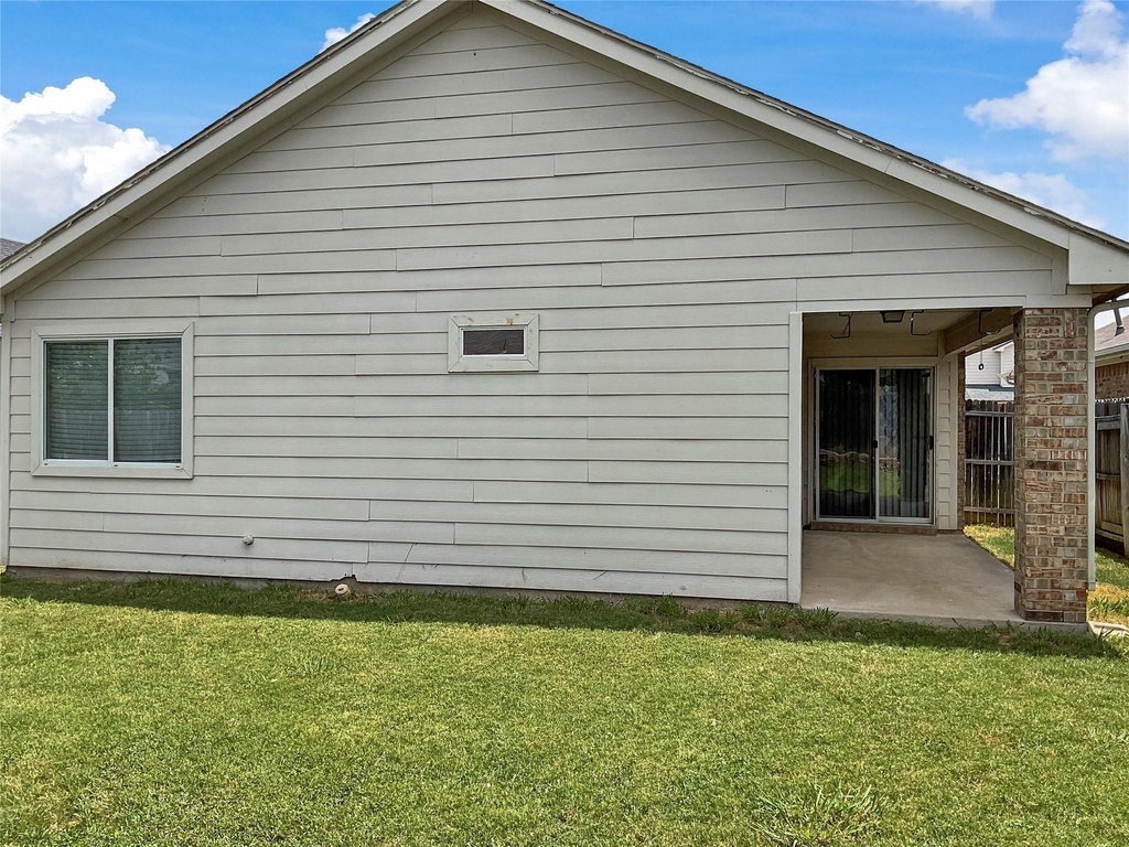 6521 Regina Drive - Photo 20