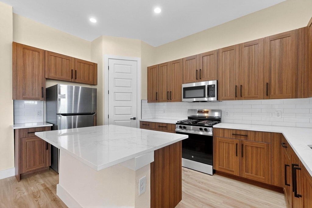 3425 Sanjeev Drive - Photo 9