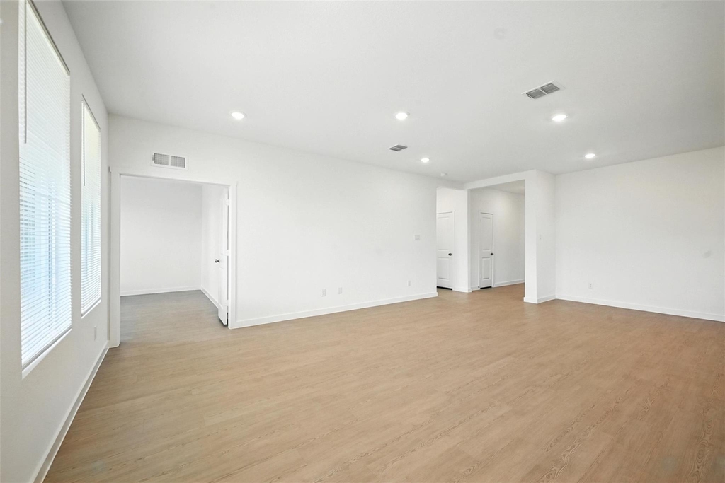 1813 Bog Spruce - Photo 7