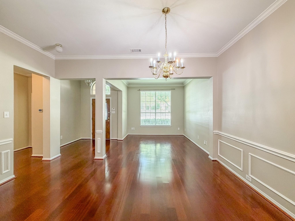 9612 Cliffside Drive - Photo 3
