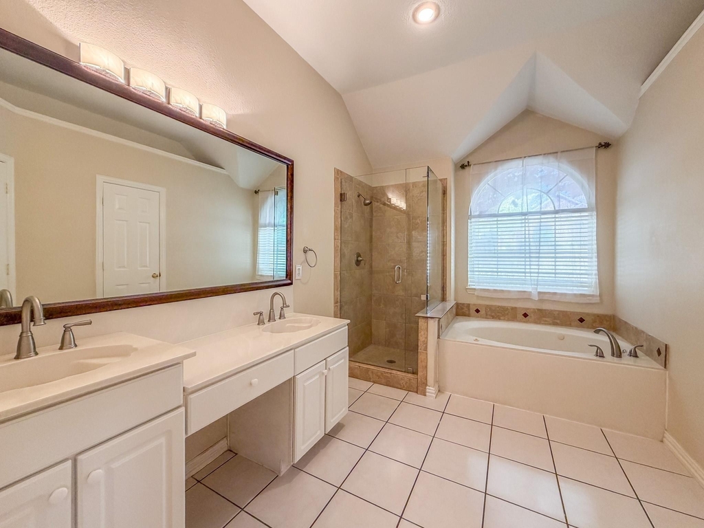 9612 Cliffside Drive - Photo 10