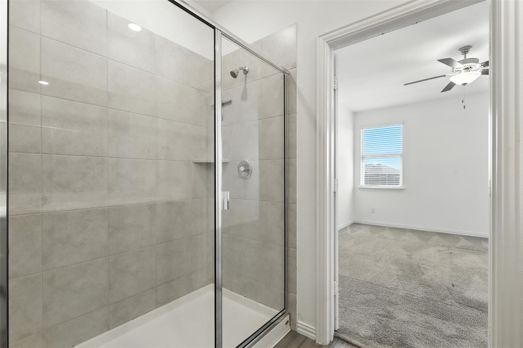 6924 Waterloo Lane - Photo 10